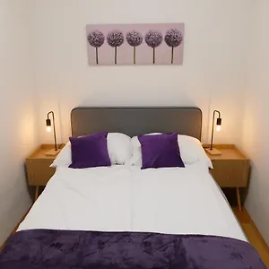 stylish-apartment-near-stadthalle.vienna-besthotels.com/