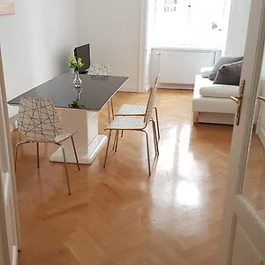 sobieski-stefansdom-apartments.vienna-besthotels.com/